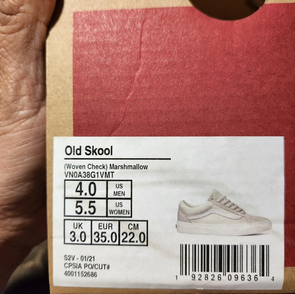 Vans - Picture 8 of 8